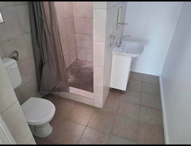 1 BEDROOM PROPERTY TO RENT IN GOODWOOD CENTRAL